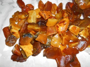 Ámbar Natural Raw Loose Gemstone Gold Octagon Cut para la fabricación de joyas Rango de peso 5-800 - Product Image 2