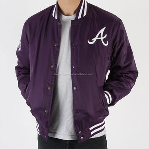 KVJ17 Veste universitaire en polyester satiné pour hommes et femmes Manteau d'hiver sans col brodé avec vente en gros de style vierge - Product Image 2