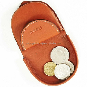 Monedero de cuero con diseño de herradura de alta calidad - Product Image 1