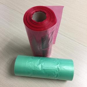 plastic bags on roll made in Vietnam - Product Image 1