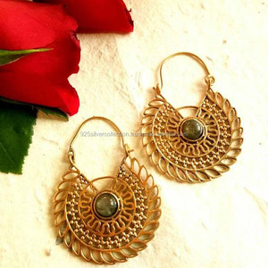 Pendientes colgantes de aro de latón con piedras preciosas de labadorita a la moda para mujer, conjunto de bisel, joyería - Product Image 1