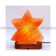 Lampe en forme d'étoile de sel de l'Himalaya artisanat sculpté écologique pour la décoration de la maison Sian Enterprises Style Feng Shui - Product Image 3