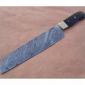Couteau de chef de cuisine à lame en acier Damas personnalisable OEM avec corne noire et manche en bois MH52 lame fixe pour usage industriel - Product Image 1