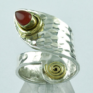 Anillo de Plata de Ley 925 con piedra cornalina de dos tonos de diseñador, piedra preciosa hecha a mano, boda y fiesta, aniversario - Product Image 1