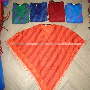 Ponchos de lana unisex al por mayor y sudaderas con capucha a rayas teñidas con hilo, transpirables, con bolsillo, ideales para el clima frío de la India. - Product Image 2