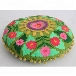 Luxueux automne 2022 Collection de designer indien coussin brodé portable siège de méditation de sol décoratif - Product Image 5