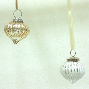 Décorations de Noël d'ornement de boules d'arbre en verre suspendues en forme d'ail de vente chaude - Product Image 6
