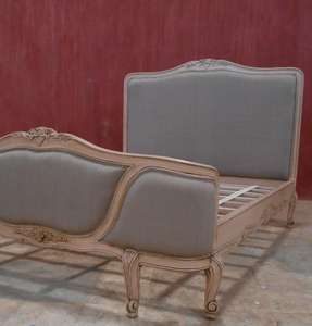 <b>Vintage</b> Louise Upholstery <b>Bed</b> Furniture , Mahogany Classic Bedroom Furniture Jepara Indonesia - Product Image 3