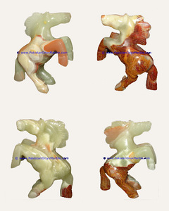 Statue de cheval en marbre onyx de style naturel sculpté, sculpture animale élégante en provenance du Pakistan - Product Image 1