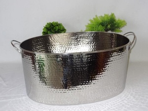 Hot Unique seau à champagne style moderne fantaisie martelé ovale champagne boisson baignoire luxe Offre Spéciale haute qualité métal bac à glace - Product Image 2