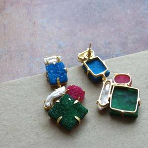 ต่างหูสตั๊ดอาเกตหลากสีต่างหูสำหรับงานแต่งงานของผู้หญิงทำด้วยมือทำจากอัลลอยด์สีขาวและสีฟ้าสีชมพูและสีเขียว - Product Image 3