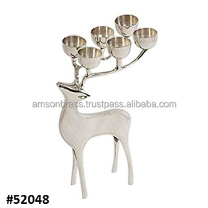 Beau bougeoir moderne en argent renne bougeoir en métal pour animaux - Product Image 1