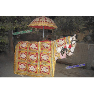 Robe de mariage indien rétro, en forme de cheval décoratif, rouge et or, cheval howder, 1 pièce - Product Image 1