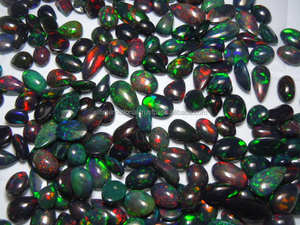 พลอยสีดำเอธิโอเปียนโอปอลทรงหลังเบี้ยทรงหลวมพลอยสีดำธรรมชาติ - Product Image 3