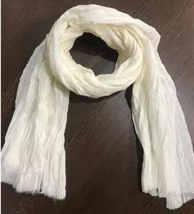 Écharpe plissée en coton uni doux et solide pour adultes Accessoire polyvalent d'été - Product Image 1