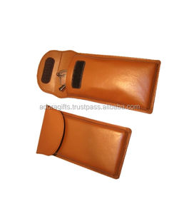 Étui en cuir pour lunettes de soleil facile à transporter en voyage - Product Image 1