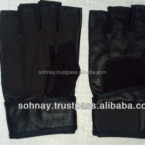 Gants de gymnastique avec logo personnalisé de haute qualité Enveloppes de poignet élastiques en cuir avec boucle de pouce solide pour l'haltérophilie et le levage de puissance - Product Image 6