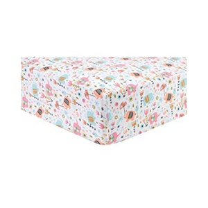 Drap-housse pour berceau avec conception personnalisée 100% coton tricoté en jersey biologique 160 drap de berceau GSM - Product Image 1