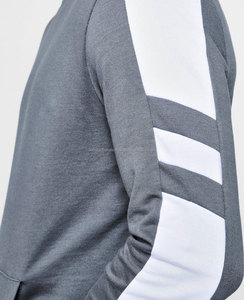 Vente en gros en vrac Survêtement sport personnalisé pour femmes Jogging d'entraînement en coton de couleur rouge Vêtements pour hommes survêtements respirants personnalisés - Product Image 2