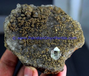 Diamants hermiques de qualité supérieure, FLUORESCENT, huile minérale, PAKISTAN, DOUBLE extrémité - Product Image 3