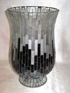 Vase en verre de couleur pour fleurs pour décor de sol à la maison - Product Image 3