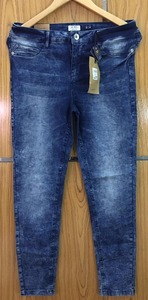 Jeans haute mode pour femmes, fabriqué au Bangladesh, 2020 - Product Image 6