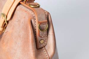 Sac à main médical professionnel de style voyage en cuir de vache véritable 100% de Guangzhou, sacs de médecin, pochette pour femme Markhor - Product Image 4