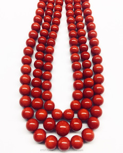 Collier rouge de style italien de Fulvio Di Gennaro SRL Perles de corail rondes de haute qualité de 12mm avec perles de coquille naturelle et d'os - Product Image 1