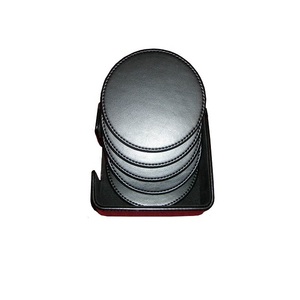 Juego de posavasos de cuero de grano completo, hecho a mano - Product Image 1