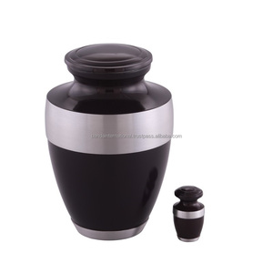 Urnes de crémation adultes en aluminium avec l'étain et la couleur noire Urnes funéraires de crémation en métal de finition pour les cendres humaines. - Product Image 3