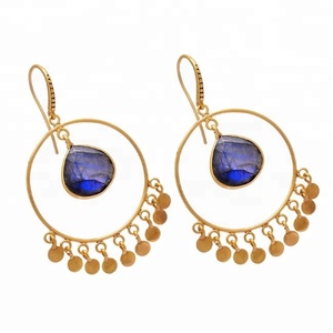 Boucles d'oreilles en pierres précieuses Labradorite coupe poire en argent sterling 925 avec lunette plaquée or boucle d'oreille à la mode pour cadeau de mariage. - Product Image 2