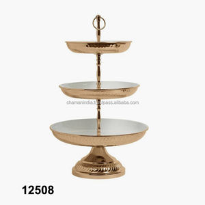 Cesta de fruta de tres neumáticos chapada en cobre, soporte para pasteles - Product Image 1