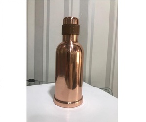 Bouteille d'eau en cuivre pur de qualité supérieure antique avec couvercle verres de bureau à forte demande lave-vaisselle et autocollant sûr en vente - Product Image 2