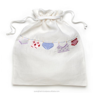 Bolsos de lencería bordados a mano - Product Image 2