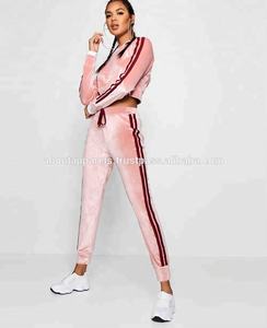 Bulk OEM Wholesale Custom <b>Women</b> Velvet <b>Velour</b> <b>Tracksuit</b>, <b>Women</b> <b>Tracksuit</b>, <b>Women</b> Sweat Suit - Product Image 3