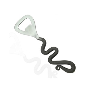 Différents types d'ouvre-bouteille Accessoires de bar Ouvre-bouteille de bière à poignée forgée en zigzag différents types - Product Image 6