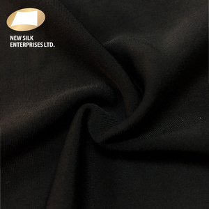 Tela de Microfibra de Nailon Negra de Alta Calidad con Spandex para Ropa Deportiva - Product Image 2