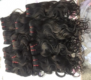 La fábrica Nandee House ofrece los mejores precios de proveedor, extensiones de cabello Remy virgen indio, cabello humano alineado con rizos italianos de Color Natural - Product Image 2