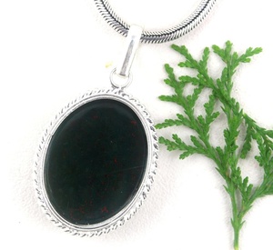 จี้หินอัญมณีรูปวงรีสีเลือดธรรมชาติเครื่องประดับเงินสเตอร์ลิงชุบทองของขวัญขายส่งที่สวยงามสำหรับผู้หญิง - Product Image 5