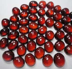 Pierre précieuse cabochon grenat - Product Image 3