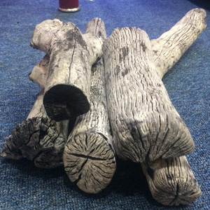 ถ่านบาร์บีคิวคุณภาพสูงจากไม้เนื้อแข็งลายไม้เฉพาะตัว ผลิตจากลิ้นจี่บินชอตันของเวียดนาม เป็นมิตรต่อสิ่งแวดล้อม ใช้ได้นาน 4-6 ชั่วโมง - Product Image 2