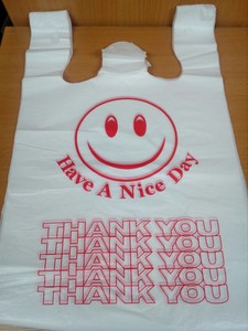 HDPE เสื้อกั๊กผู้ให้บริการเสื้อยืดกระเป๋าม้วนสำหรับช้อปปิ้งราคาถูกขายส่ง - Product Image 4