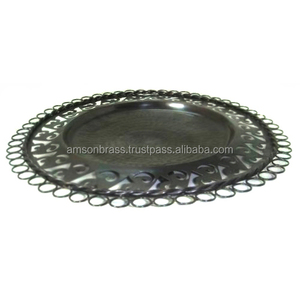 Plaque de chargeur en métal fabriquée manuellement par l'Inde Plaque de chargeur de grande vente Qualité durable Fabrication à la main indienne - Product Image 1