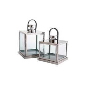 Lanterne en verre et métal argenté fabriqué à partir d'aluminium et de verre de haute qualité pour la décoration de la maison, de bureau et de mariage - Product Image 6