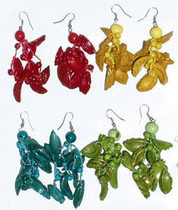Boucles d'oreilles en perles de rocaille naturelle sud-américaine fabriquées à la main perles de grain colorées bijoux de mode péruviens en gros - Product Image 1