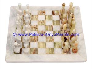 Juego de Ajedrez de Ónix de Diseño Exclusivo, Tallado a Mano, Tablero de Mármol de Alta Calidad, Figuras Suministradas Directamente para Juegos Infantiles, Directamente de Pakistán - Product Image 3