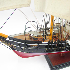 Modèle de bateau à voile en bois USS Michigan, jouet gonflable artisanal, accessoire en provenance du Vietnam - Product Image 5