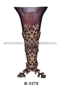 Bougeoir à cône en verre bleu décoratif de mariage avec support en argent - Product Image 2