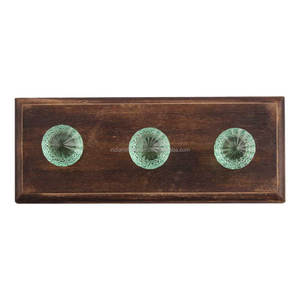 Crochets muraux en bois et verre faits à la main, design vert WHK-744 - Product Image 1