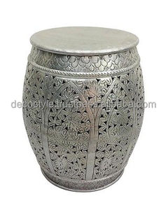 Taburete de guijarros hechos a mano - Product Image 2